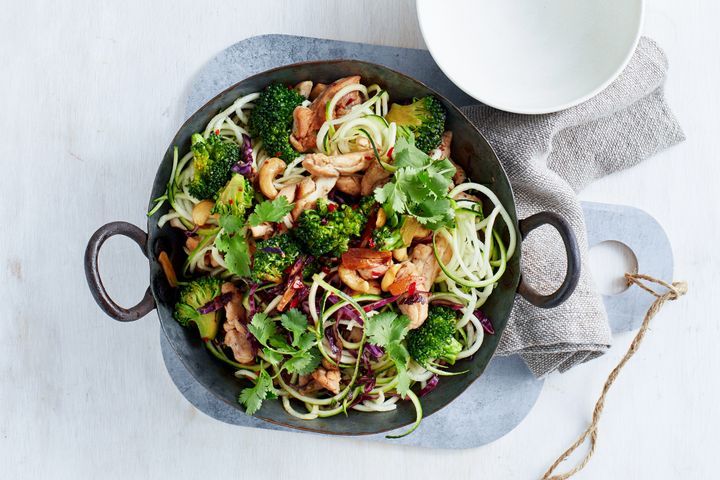 Healthy Bites Recipe: Easy Chicken Chow Mein