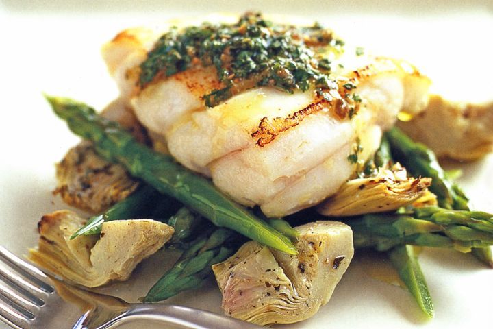 Healthy Bites Recipe: Fish with Asparagus and Herb Vinaigrette