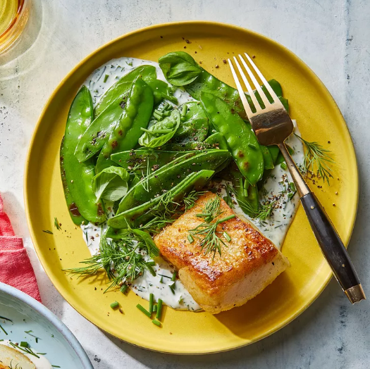Healthy Bites Recipe: Crispy Cod With Charred Snow Peas & Creamy Herb Sauce