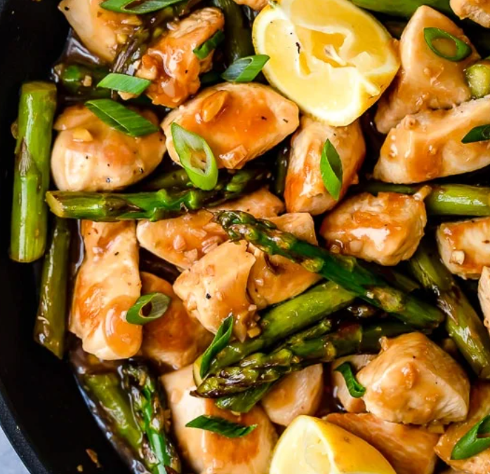 Healthy Bites Recipe: Chicken & Asparagus Lemon Stir-Fry